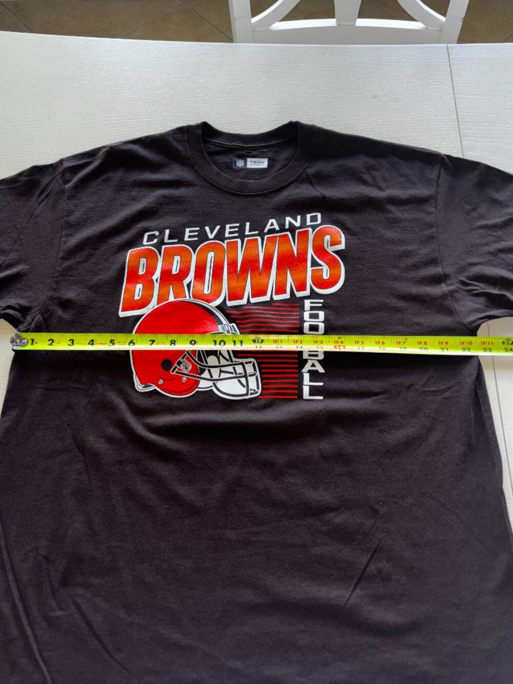 Cleveland Browns Short Sleeve T-Shirt - NWT